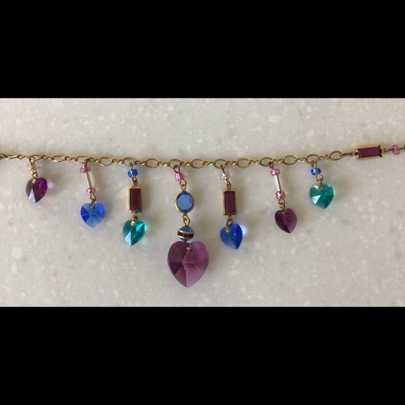 Women’s bib necklace. - Picture 1 of 3